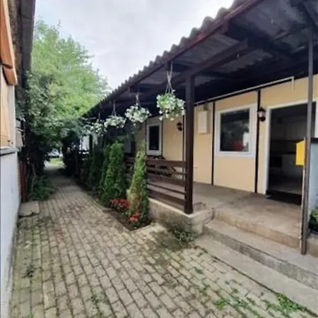 Apartament Park Terraced House